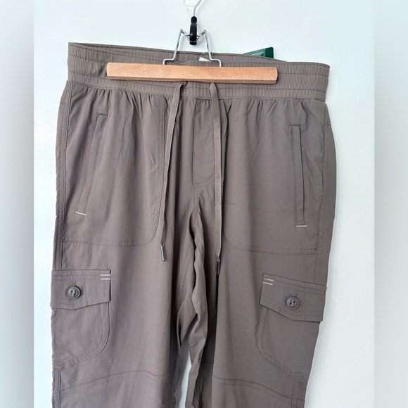 NWT | LL Bean | Vista Camp Pants | Small - Picture 5 of 6